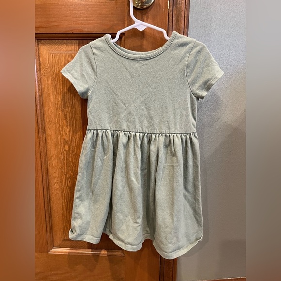 Casual Cat & Jack 5T Dress - Picture 1 of 4